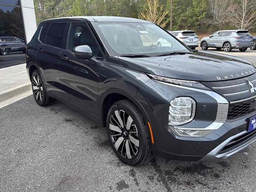 2026 Mitsubishi Outlander SE S-AWC