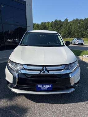 2018 Mitsubishi Outlander ES