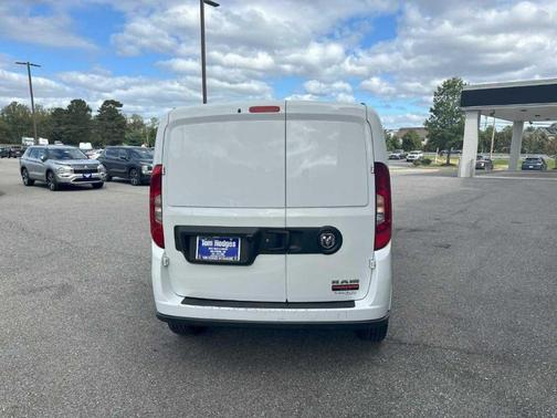 2022 RAM ProMaster City Tradesman