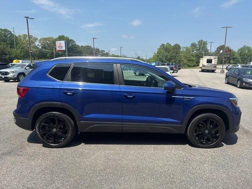 2022 Volkswagen Taos 1.5T SE