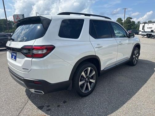 2023 Honda Pilot Touring