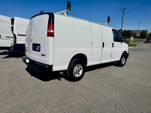 2022 GMC Savana 2500 Work Van