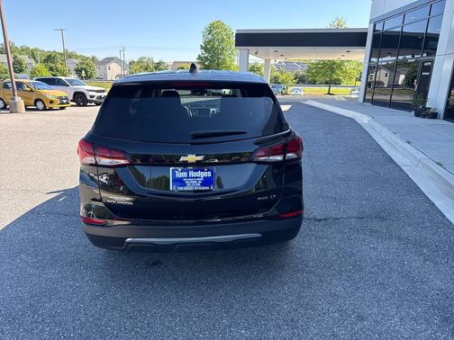 Mosaic Black Metallic 2024 Chevrolet Equinox AWD 4dr LT w/1LT