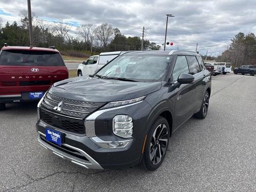 2025 Mitsubishi Outlander PHEV SEL