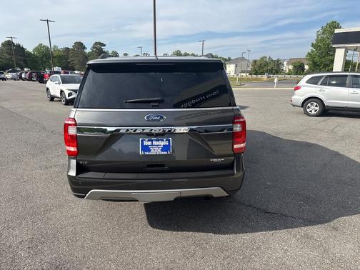 Magnetic Metallic 2018 Ford Expedition XLT 4x4