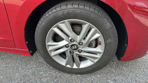 2019 Hyundai ELANTRA Value Edition