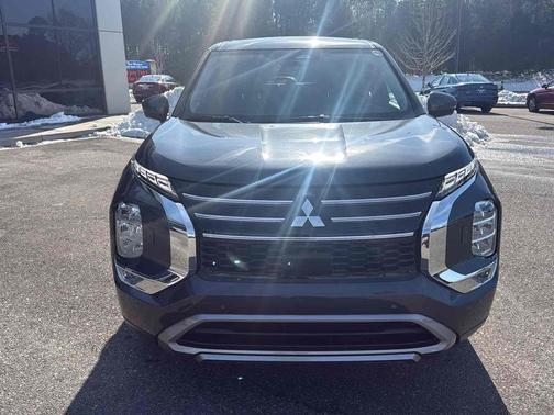 2025 Mitsubishi Outlander SE S-AWC