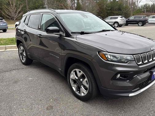 Sting-Gray Clearcoat 2022 Jeep Compass Limited 4x4