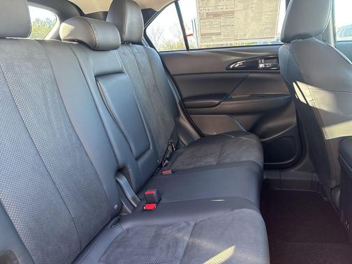 2025 Mitsubishi Eclipse Cross SE