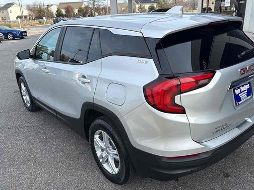 2021 GMC Terrain SLE