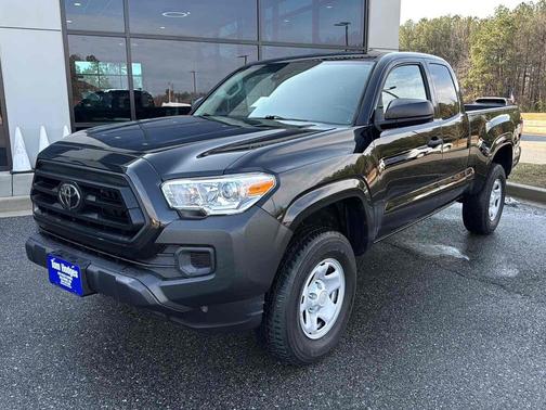 2020 Toyota Tacoma SR Access Cab 6' Bed I4 AT (Natl)