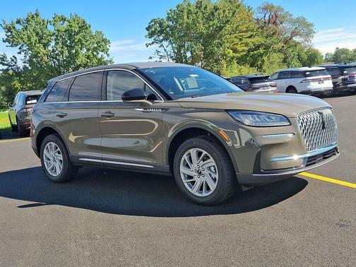 2025 Lincoln Corsair Premiere