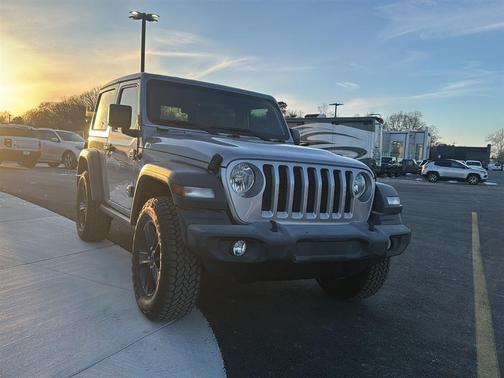 2018 Jeep Wrangler Sport