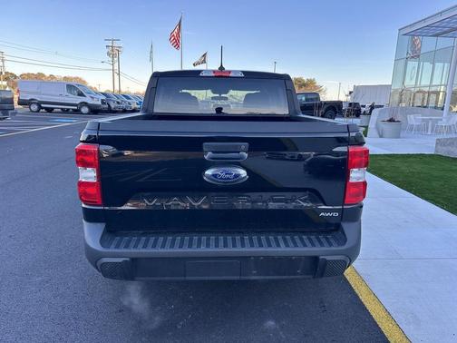 2024 Ford Maverick XL