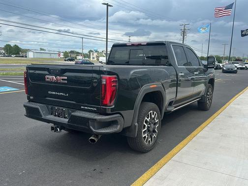 Onyx Black 2024 GMC Sierra 2500 Denali