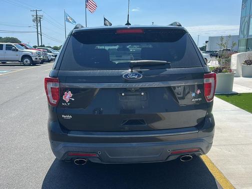Agate Black 2019 Ford Explorer XLT