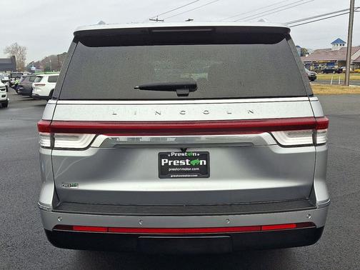 2024 Lincoln Navigator Reserve