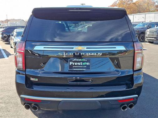 2023 Chevrolet Suburban 4WD High Country