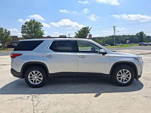2020 Chevrolet Traverse LT Leather