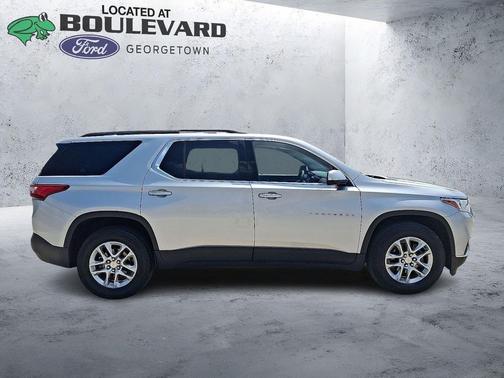 2020 Chevrolet Traverse LT Leather