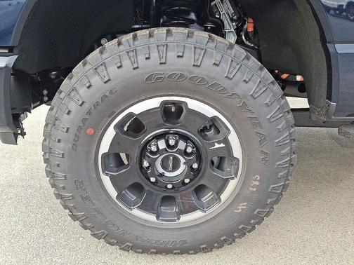 2025 Ford F-350 Platinum