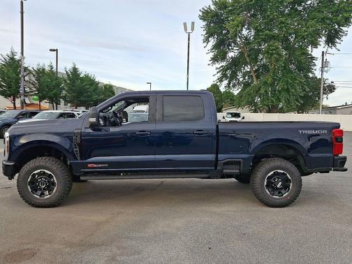 2025 Ford F-350 Platinum