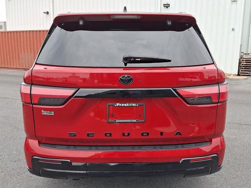 2024 Toyota Sequoia Platinum