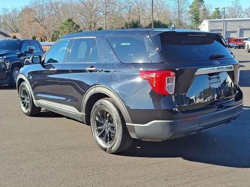 2020 Ford Explorer Base