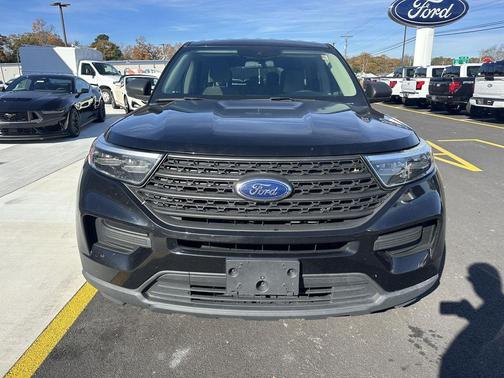 2020 Ford Explorer Base