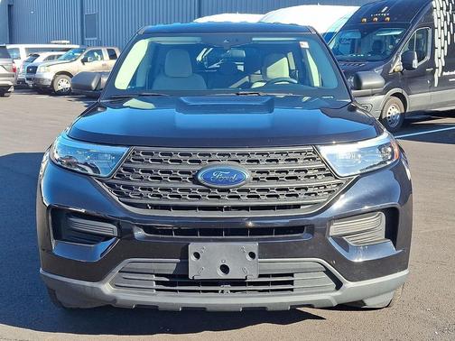 2020 Ford Explorer Base
