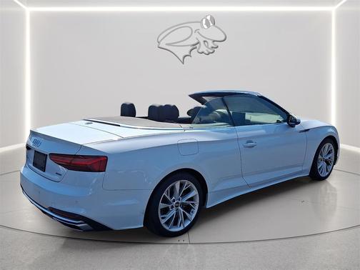 Glacier White Metallic/Black Roof 2021 Audi A5 45 Premium