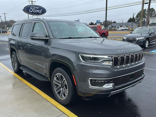 2022 Jeep Wagoneer Series III 4x2