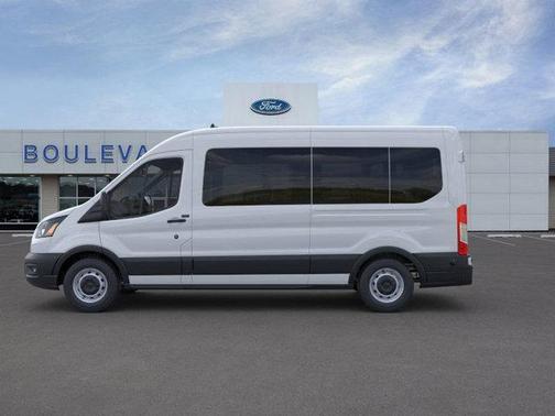 2025 Ford Transit-350 XL