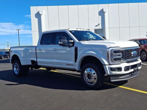 2026 Ford F-450 Platinum