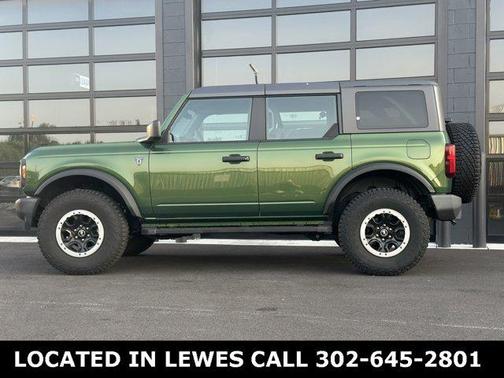 2022 Ford Bronco Base
