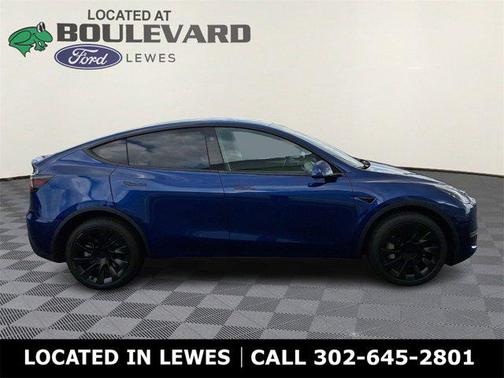 2024 Tesla Model Y Long Range Dual Motor All-Wheel Drive