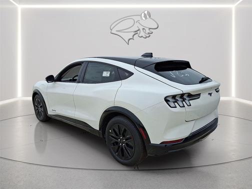 Star White Metallic Tri-Coat 2025 Ford Mustang Mach-E Premium