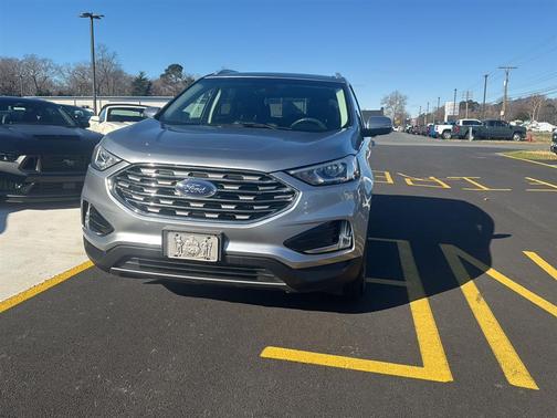 2020 Ford Edge SEL