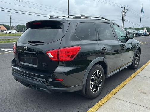 Magnetic Black Pearl 2019 Nissan Pathfinder SV