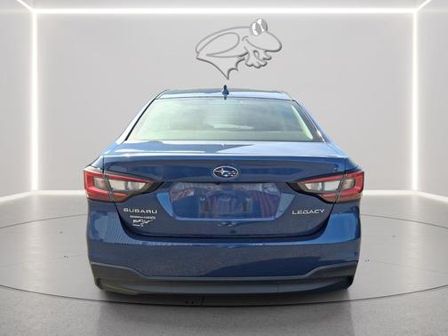 2022 Subaru Legacy Premium