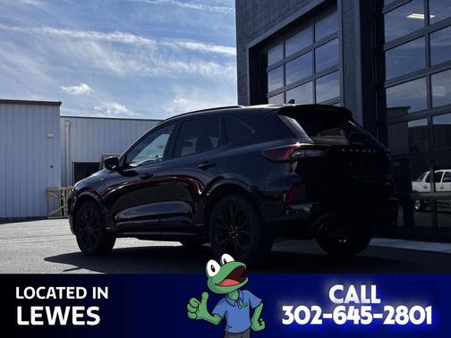 2023 Ford Escape ST-Line Elite