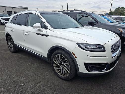 2020 Lincoln Nautilus Reserve