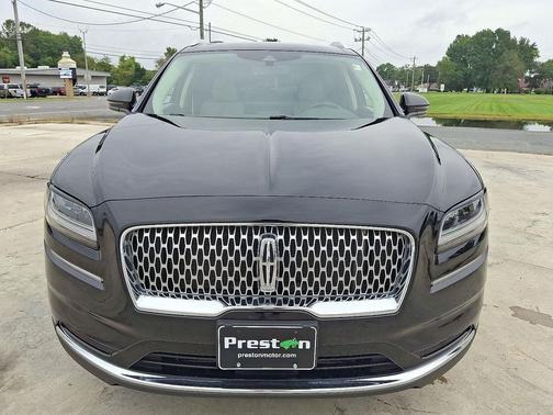 2022 Lincoln Nautilus Standard