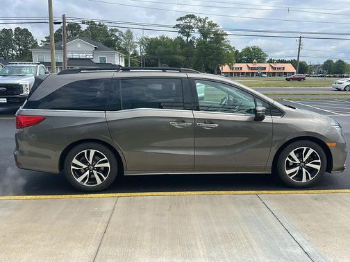 Pacific Pewter Metallic 2019 Honda Odyssey Elite