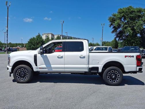 2025 Ford F-350 Platinum