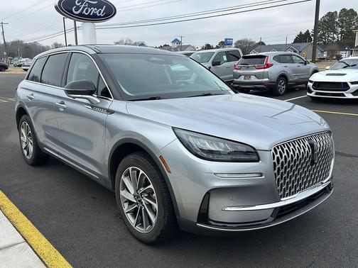 2023 Lincoln Corsair Standard