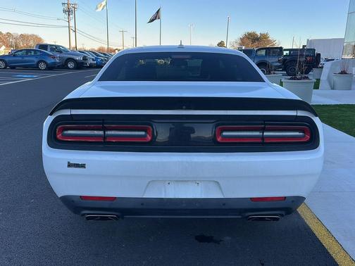 2017 Dodge Challenger R/T