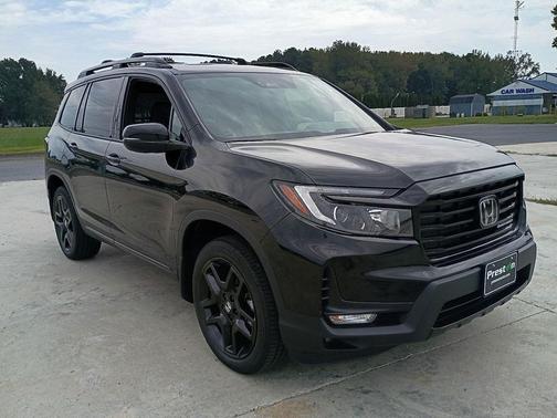 2025 Honda Passport AWD Black
