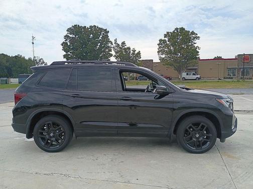 2025 Honda Passport AWD Black