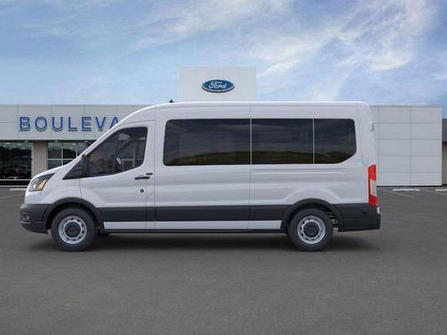 2025 Ford Transit-350 XL